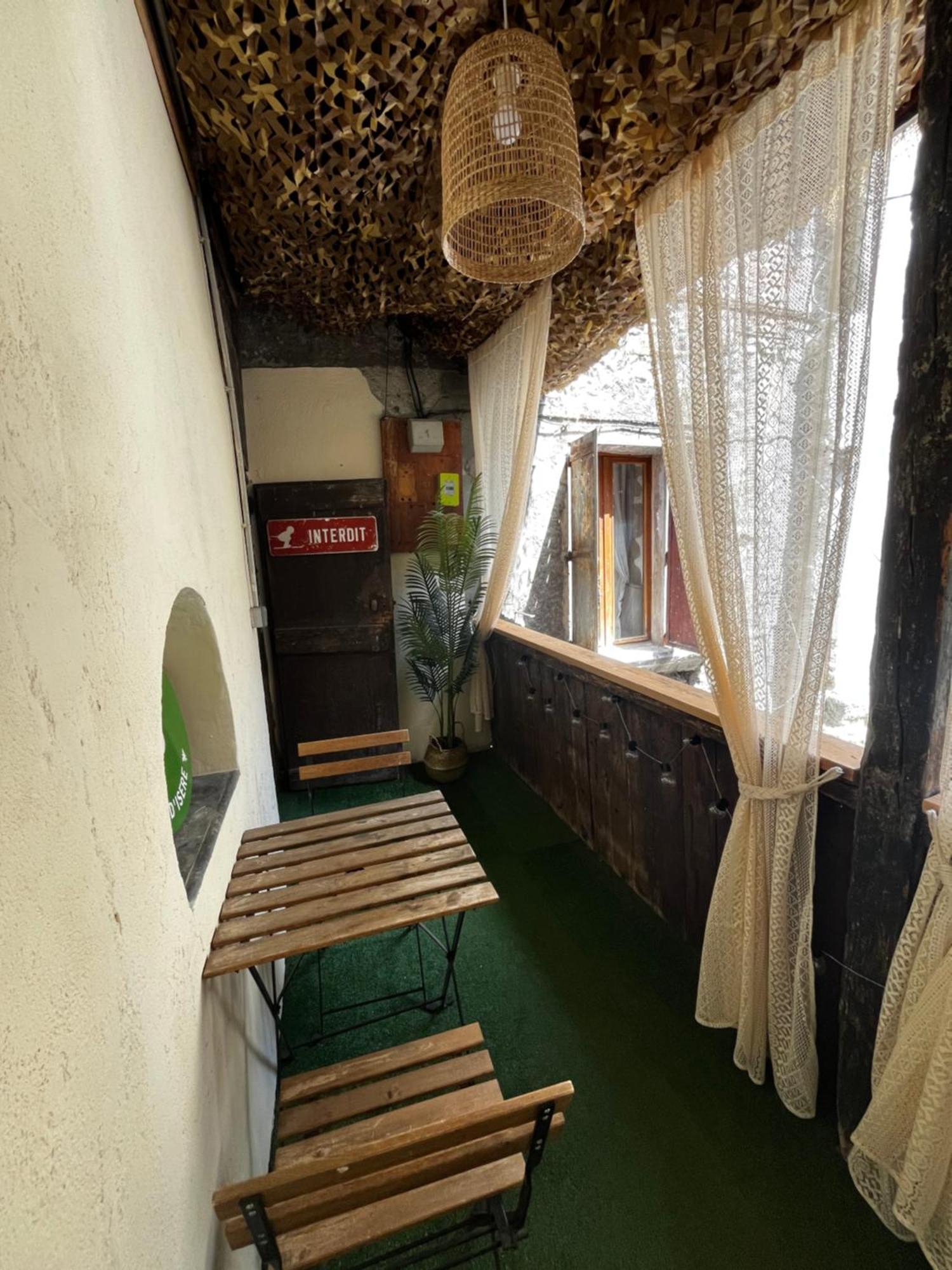 Apartment Le Bonbon De La Croix D'or Chambery